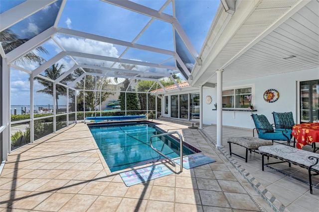 617 ROUNTREE DRIVE, Longboat Key, FL 34228