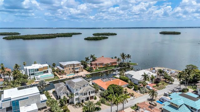 617 ROUNTREE DRIVE, Longboat Key, FL 34228