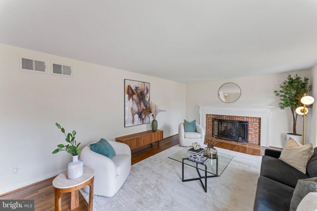 4101 DAVID LN, Alexandria, VA 22311