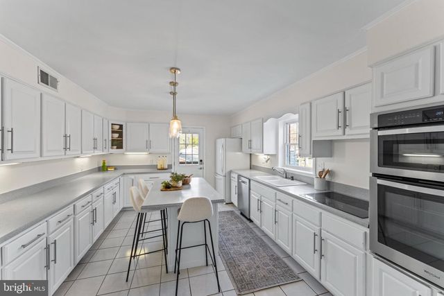 4101 DAVID LN, Alexandria, VA 22311