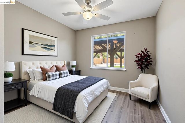 1937 Paradise Peak Ct, Antioch, CA 94531
