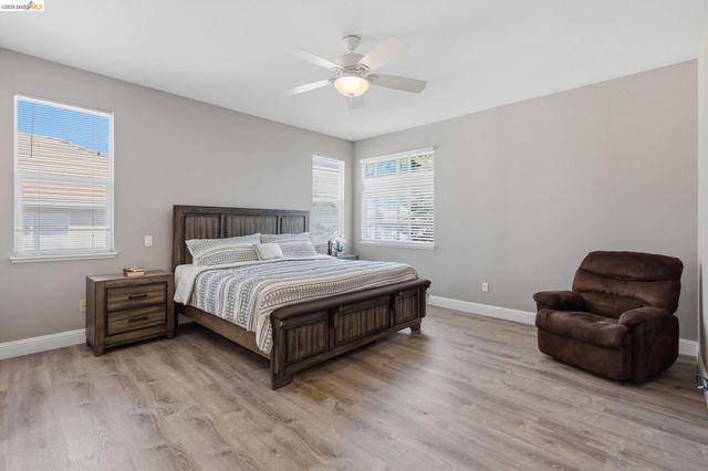 1937 Paradise Peak Ct, Antioch, CA 94531