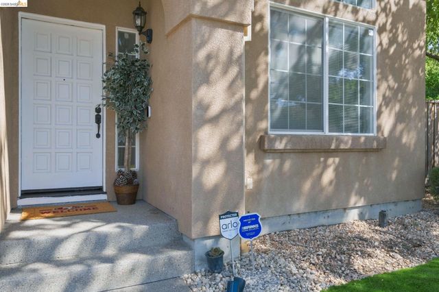 1937 Paradise Peak Ct, Antioch, CA 94531