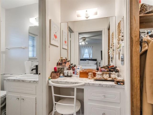 1053 NW 5th Street, Moore, OK 73160