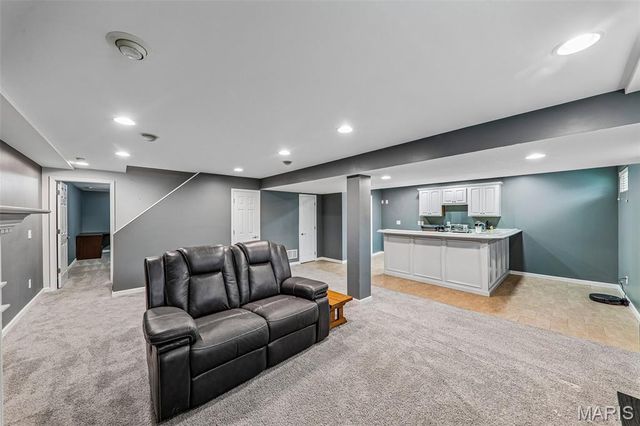 3252 Principia Avenue, St Charles, MO 63301
