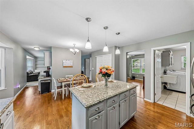 3252 Principia Avenue, St Charles, MO 63301