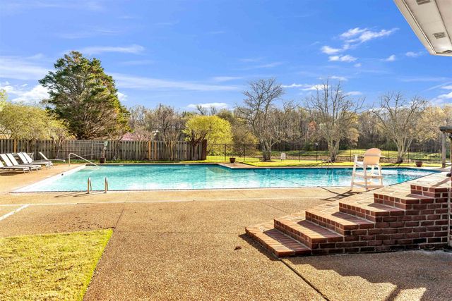 2660 DIBRELL TRAIL DR, Collierville, TN 38017