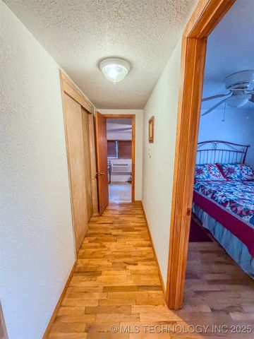 9956 Lost Acres Road, Kingston, OK 73439