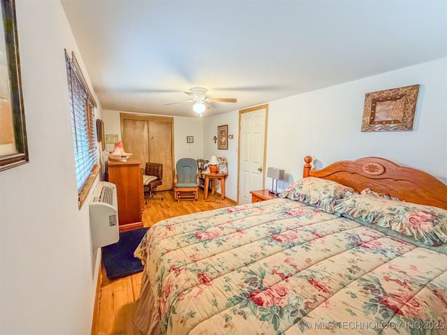 9956 Lost Acres Road, Kingston, OK 73439