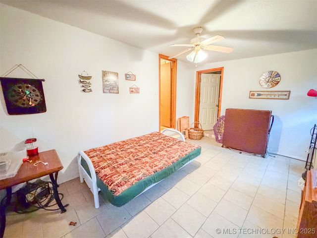 9956 Lost Acres Road, Kingston, OK 73439