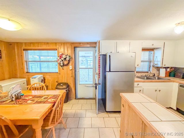 9956 Lost Acres Road, Kingston, OK 73439