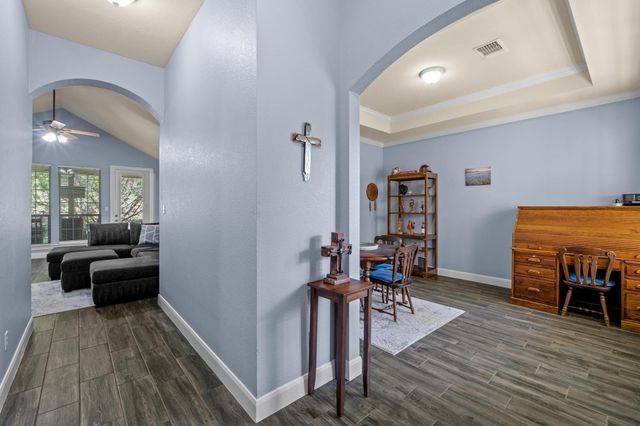 608 Galston DR, Spicewood, TX 78669