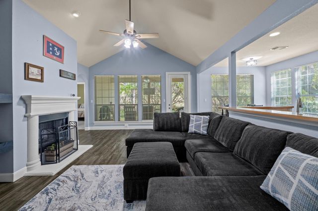 608 Galston DR, Spicewood, TX 78669