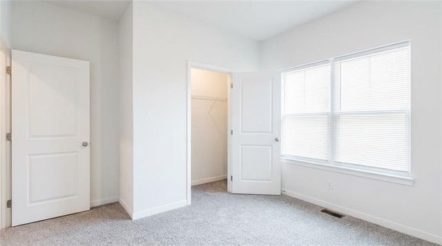 20121 Cornice Street, Spring Hill, KS 66083