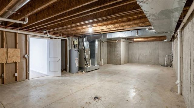 20121 Cornice Street, Spring Hill, KS 66083