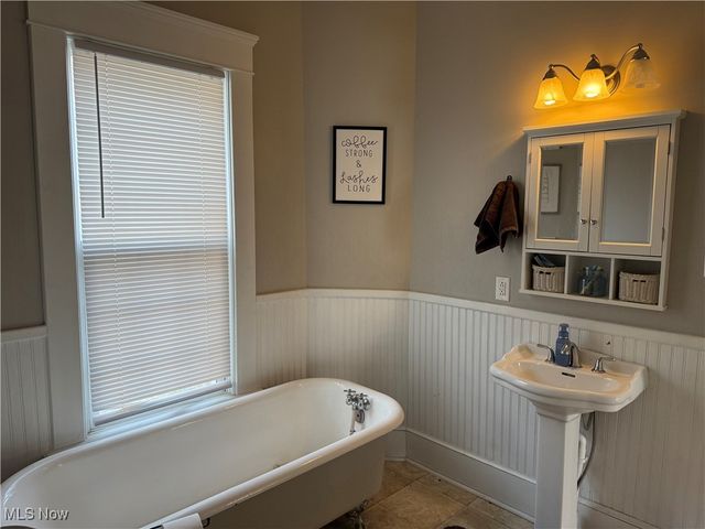 118 Woodland Avenue, Dennison, OH 44621