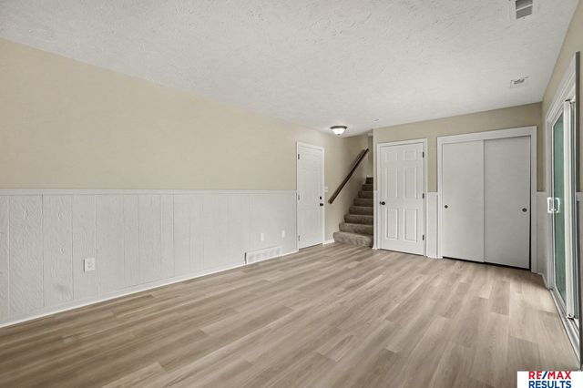 3323 S 158th Street, Omaha, NE 68130