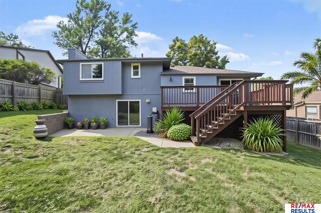 3323 S 158th Street, Omaha, NE 68130