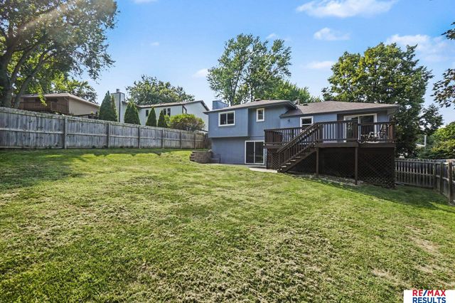 3323 S 158th Street, Omaha, NE 68130