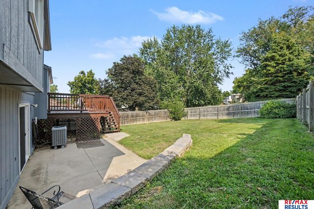 3323 S 158th Street, Omaha, NE 68130