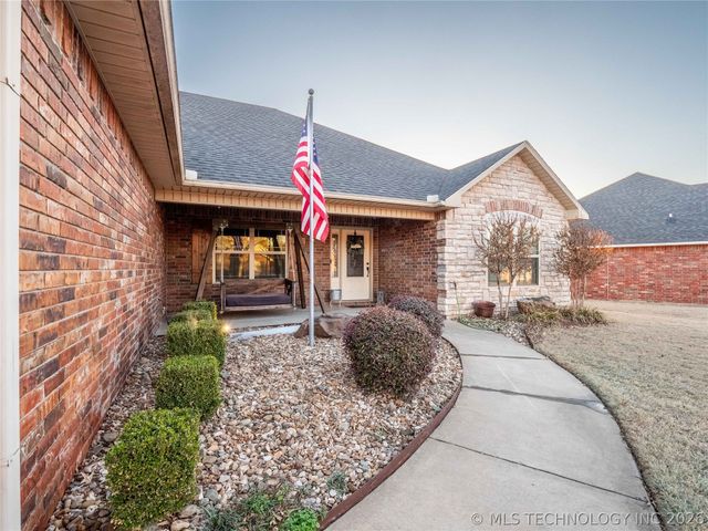 1404 Monarch Drive, Mcalester, OK 74501