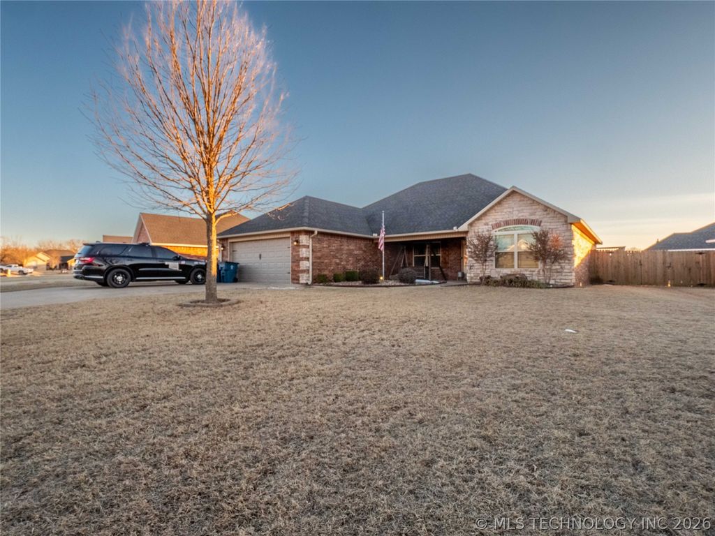 1404 Monarch Drive, Mcalester, OK 74501
