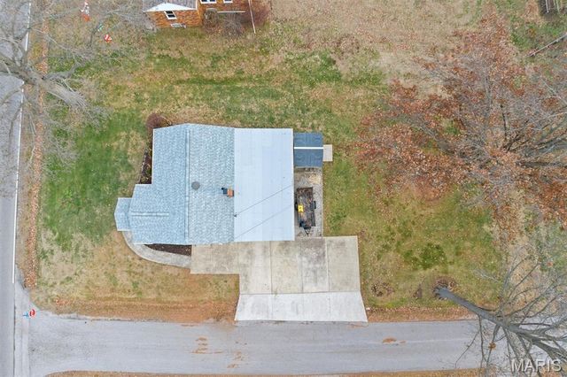 309 W Highway 50, O'fallon, IL 62269