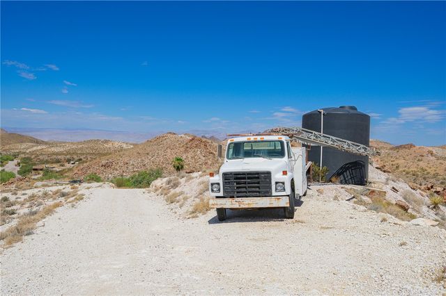 1 Silver Creek Road, Oatman, AZ 86433