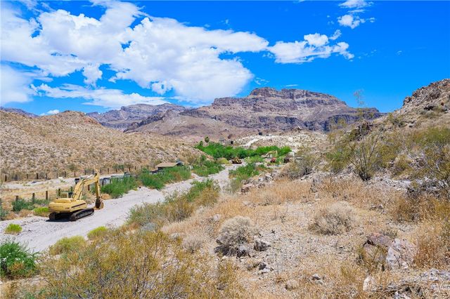 1 Silver Creek Road, Oatman, AZ 86433