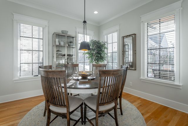 7008 Arbury Way, Ooltewah, TN 37363