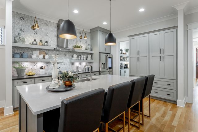 7008 Arbury Way, Ooltewah, TN 37363