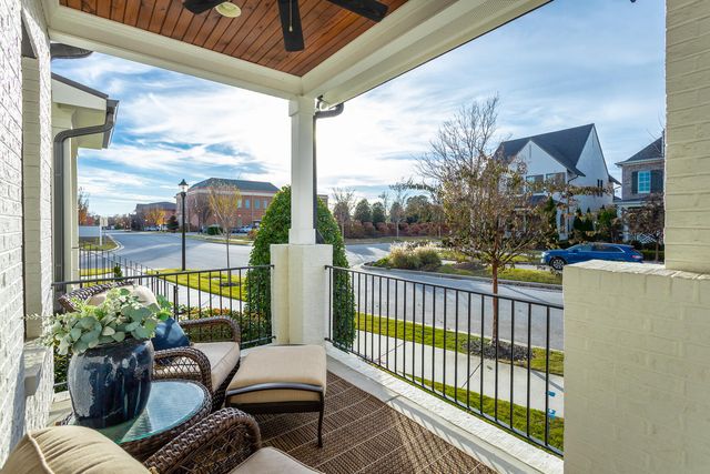 7008 Arbury Way, Ooltewah, TN 37363