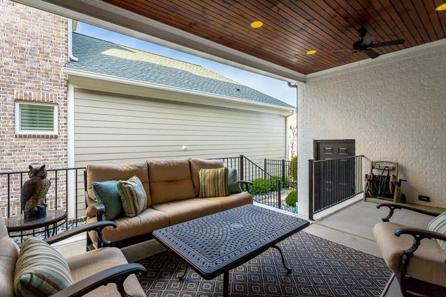 7008 Arbury Way, Ooltewah, TN 37363