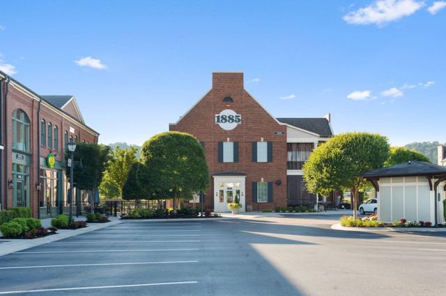 7008 Arbury Way, Ooltewah, TN 37363