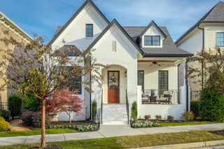 7008 Arbury Way, Ooltewah, TN 37363
