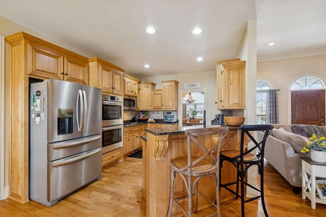 192 Hills Dr, Hillsboro, TN 37342