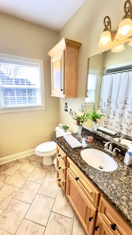 192 Hills Dr, Hillsboro, TN 37342