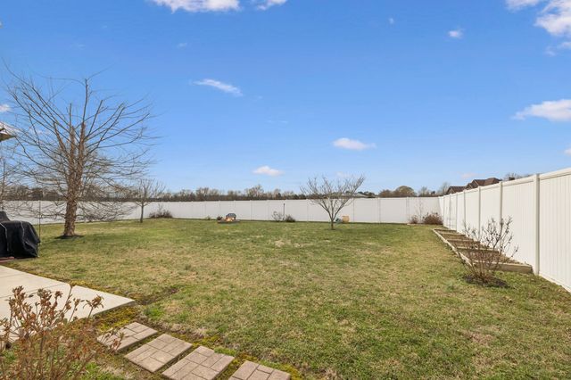 192 Hills Dr, Hillsboro, TN 37342