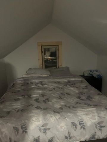 3076 5th Ave, Valley, WA 99181