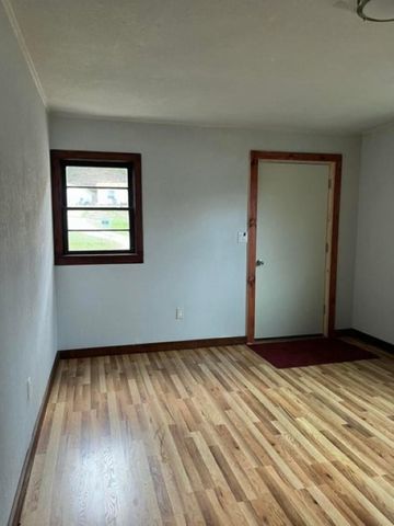 3076 5th Ave, Valley, WA 99181