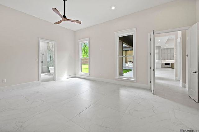40128 River Winds Ct, Gonzales, LA 70737