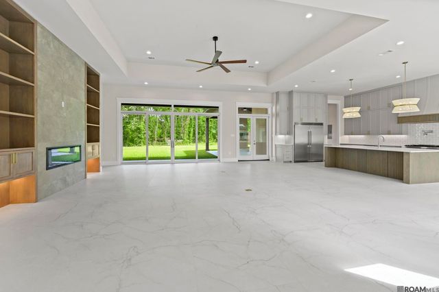 40128 River Winds Ct, Gonzales, LA 70737
