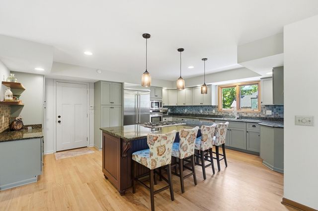 786 Robbins Way, Worthington, OH 43085