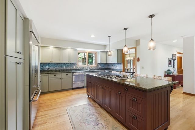 786 Robbins Way, Worthington, OH 43085