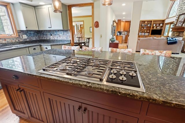 786 Robbins Way, Worthington, OH 43085