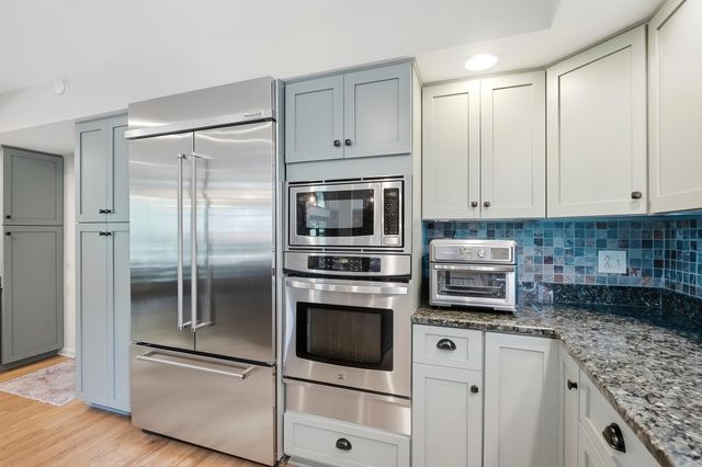 786 Robbins Way, Worthington, OH 43085