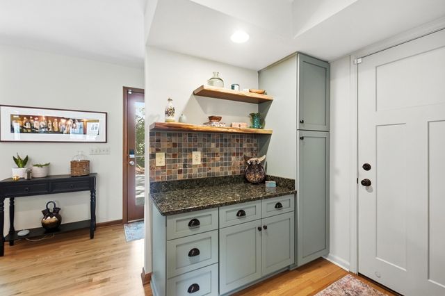 786 Robbins Way, Worthington, OH 43085