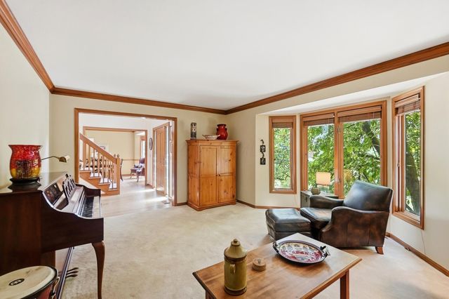 786 Robbins Way, Worthington, OH 43085