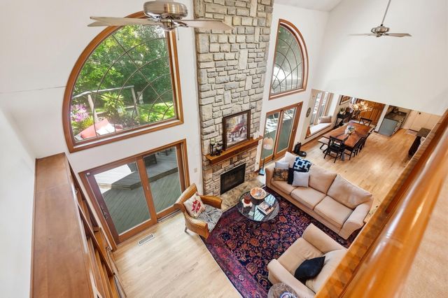 786 Robbins Way, Worthington, OH 43085