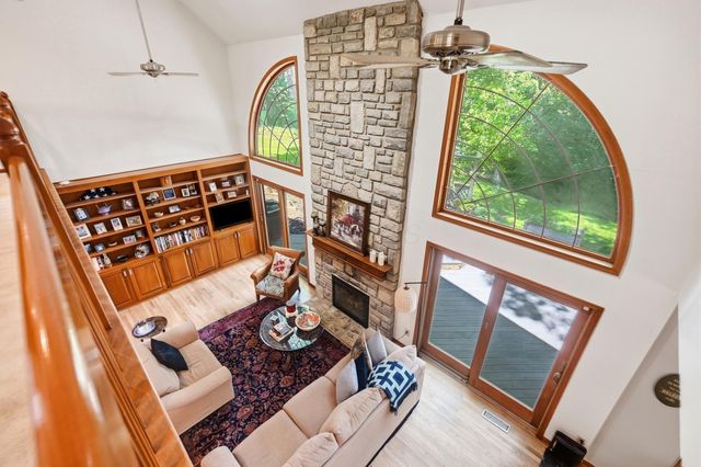 786 Robbins Way, Worthington, OH 43085